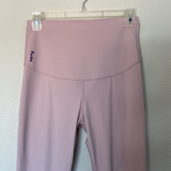Fanka Compression leggings pink women’s EUC - Picture 2 of 5